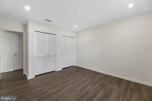 $265,000 | 5898 Surrey Hill Place, Unit 684, Springfield, VA 22152