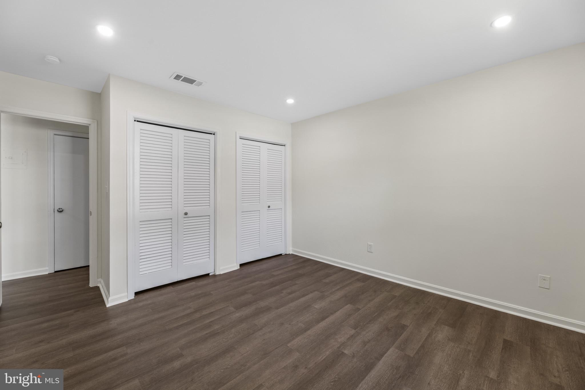 5898 Surrey Hill Place, Unit 684 Springfield, VA 22152 - Photo 3 of 24