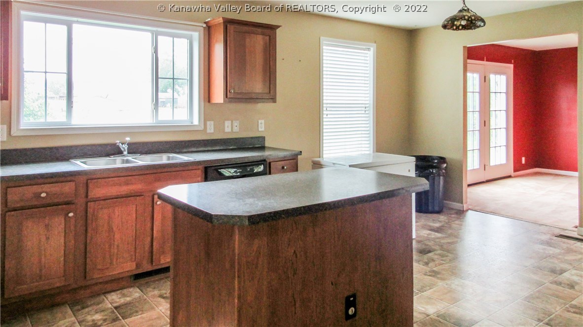 102 Meadows Hollow Road Fraziers Bottom, WV 25082 - Photo 11 of 22 Gallery Image 11
