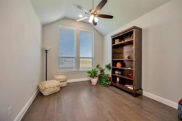 $3,500 | 1129 Highpoint Way, Roanoke, TX 76262