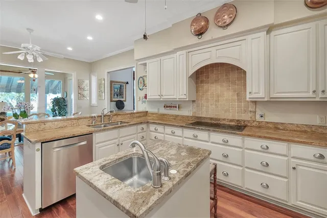 $1,699,000 | 931 Champney, St. Simons Island, GA 31522