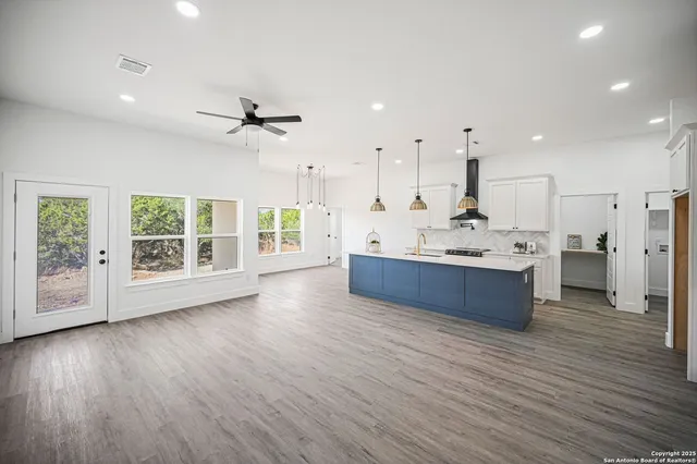 $474,900 | 101 North John Bird, Blanco, TX 78606