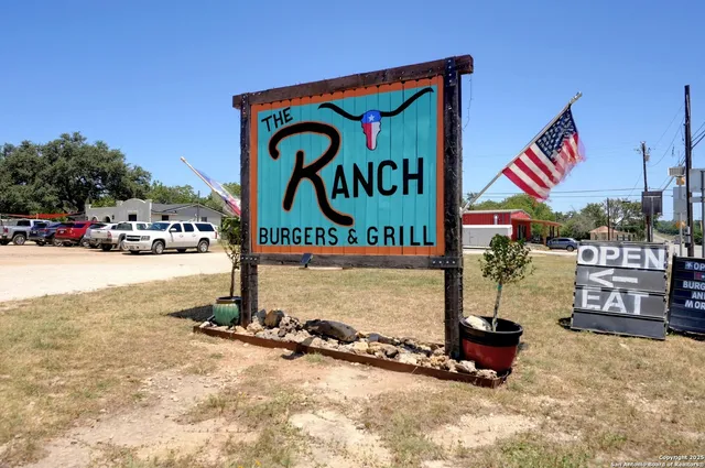 $474,900 | 101 North John Bird, Blanco, TX 78606