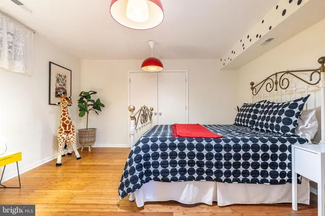 $1,595,000 | 104 East Bells Mill Road, Philadelphia, PA 19118