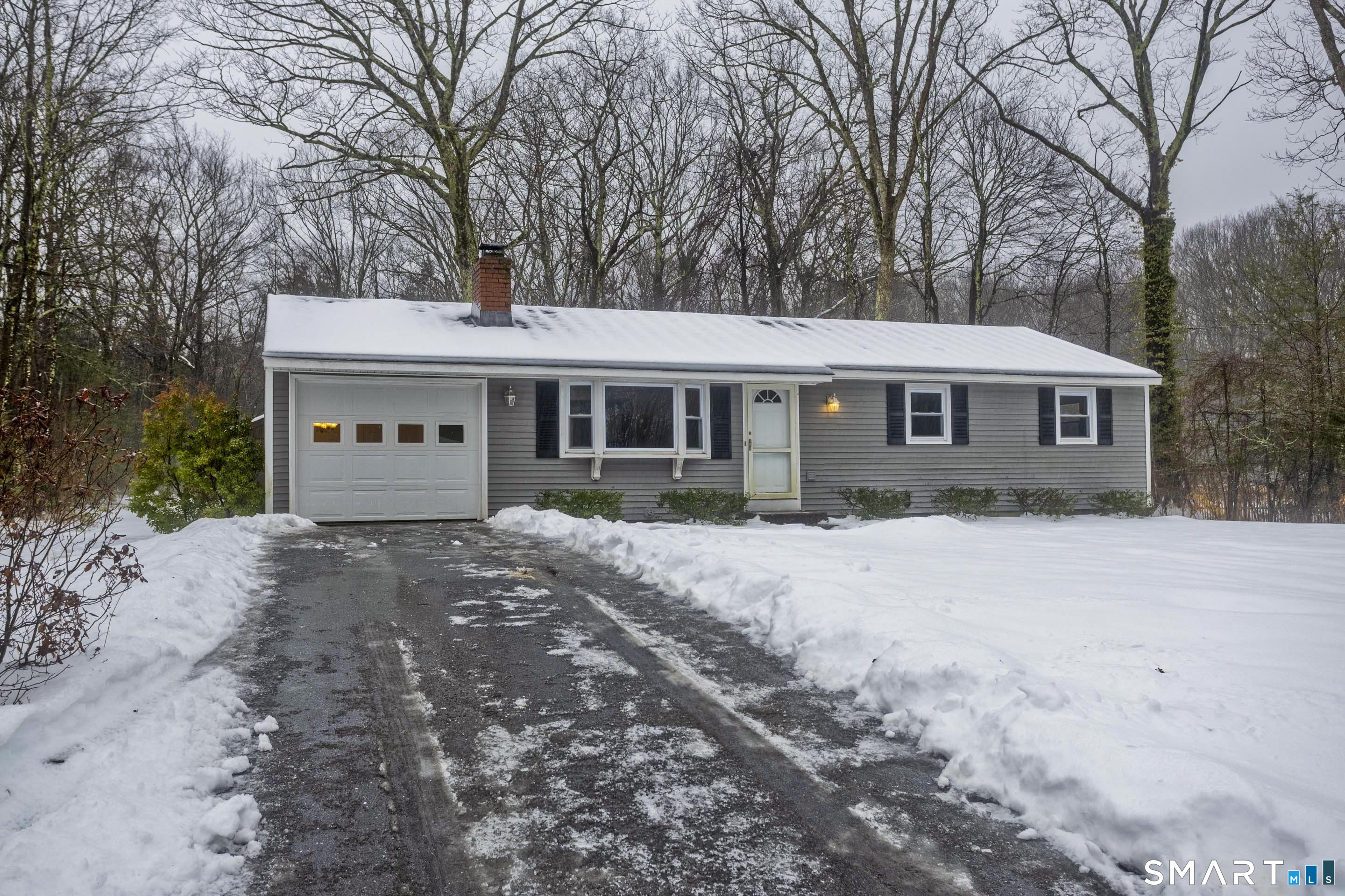 23 Little Brook Road New Hartford, CT 06057 - Photo 4 of 39