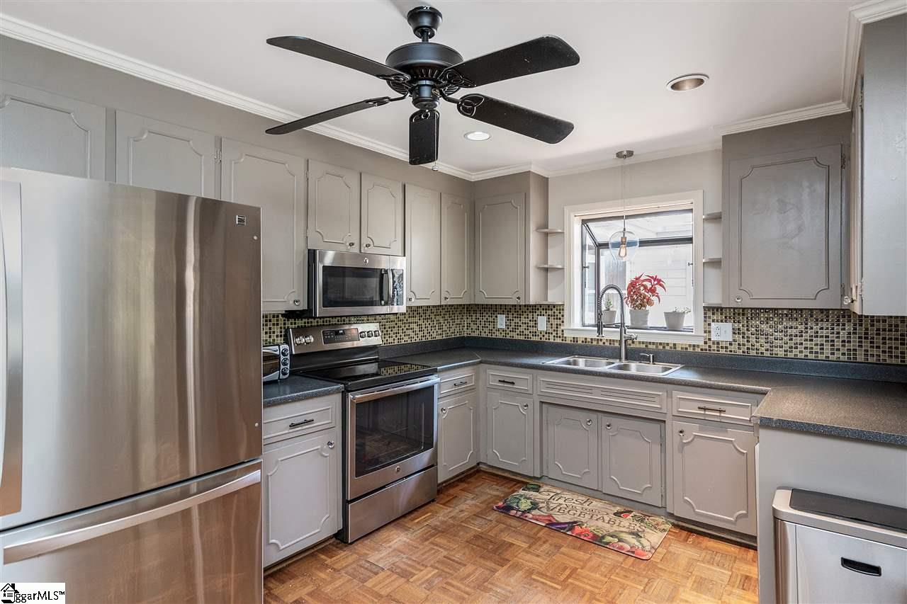 37 Isbell Lane Greenville, SC 29607 - Photo 8 of 24 Gallery Image 8
