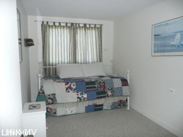 459 Katama Road, Unit A2 Edgartown, MA 02539 - Photo 5 of 9 http://d1qzqeyxiitrap.cloudfront.net/photos/19488/600/f2e53953.jpg