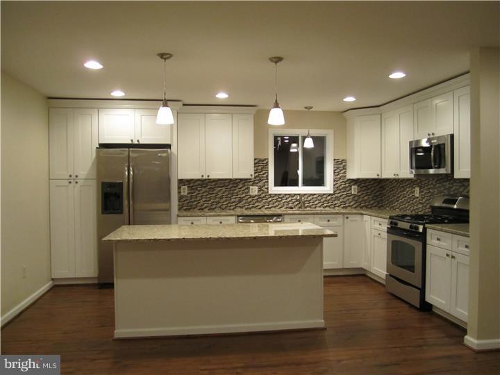 222 Suffolk Road Fairless Hills, PA 19030 - Photo 1 of 25 Gallery Image 1