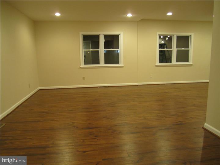222 Suffolk Road Fairless Hills, PA 19030 - Photo 14 of 25 Gallery Image 14