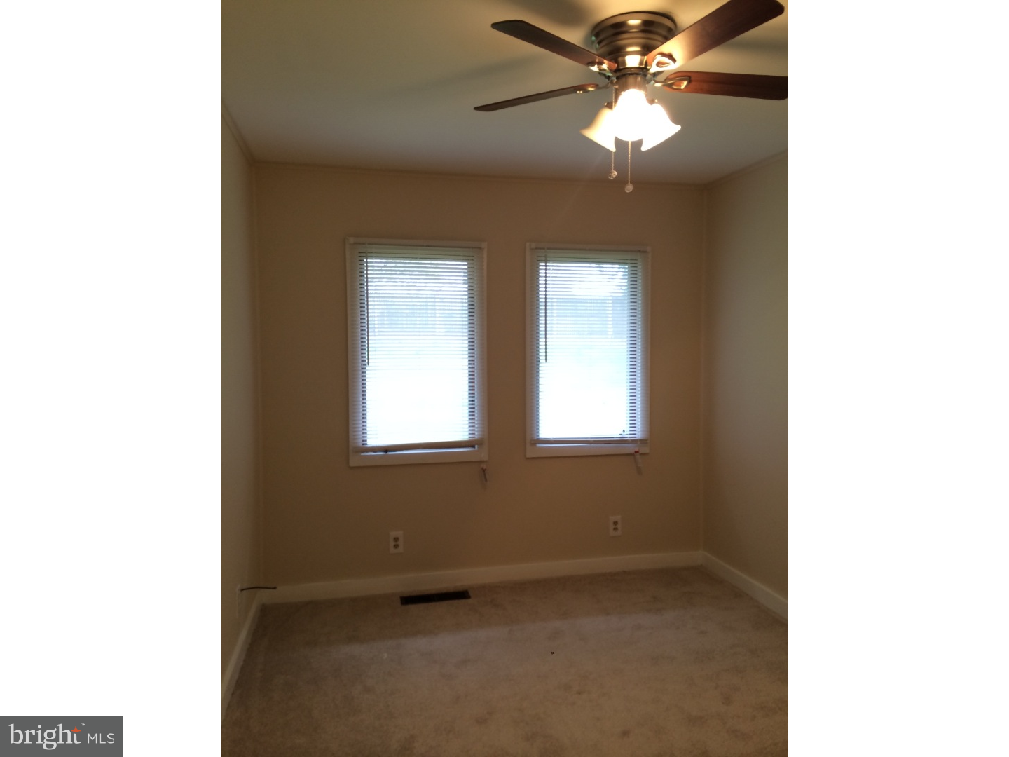 222 Suffolk Road Fairless Hills, PA 19030 - Photo 22 of 25 Gallery Image 22