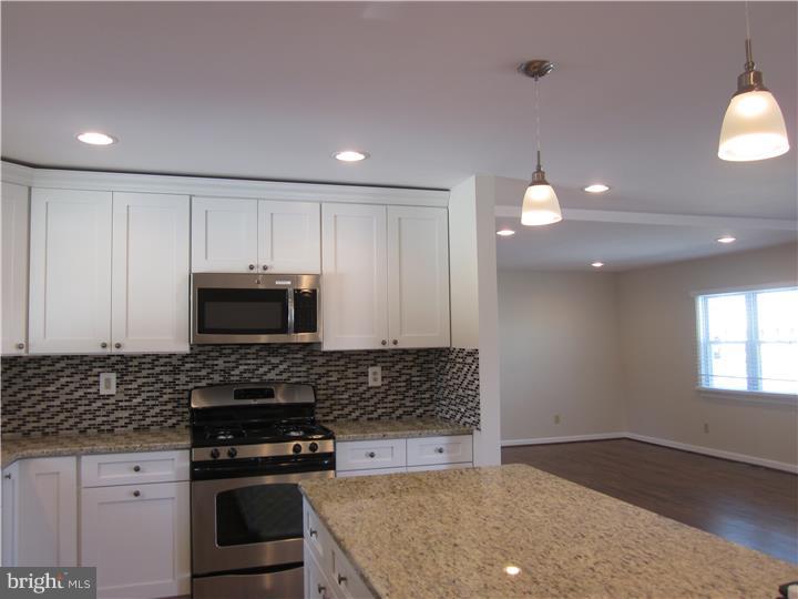 222 Suffolk Road Fairless Hills, PA 19030 - Photo 7 of 25 Gallery Image 7