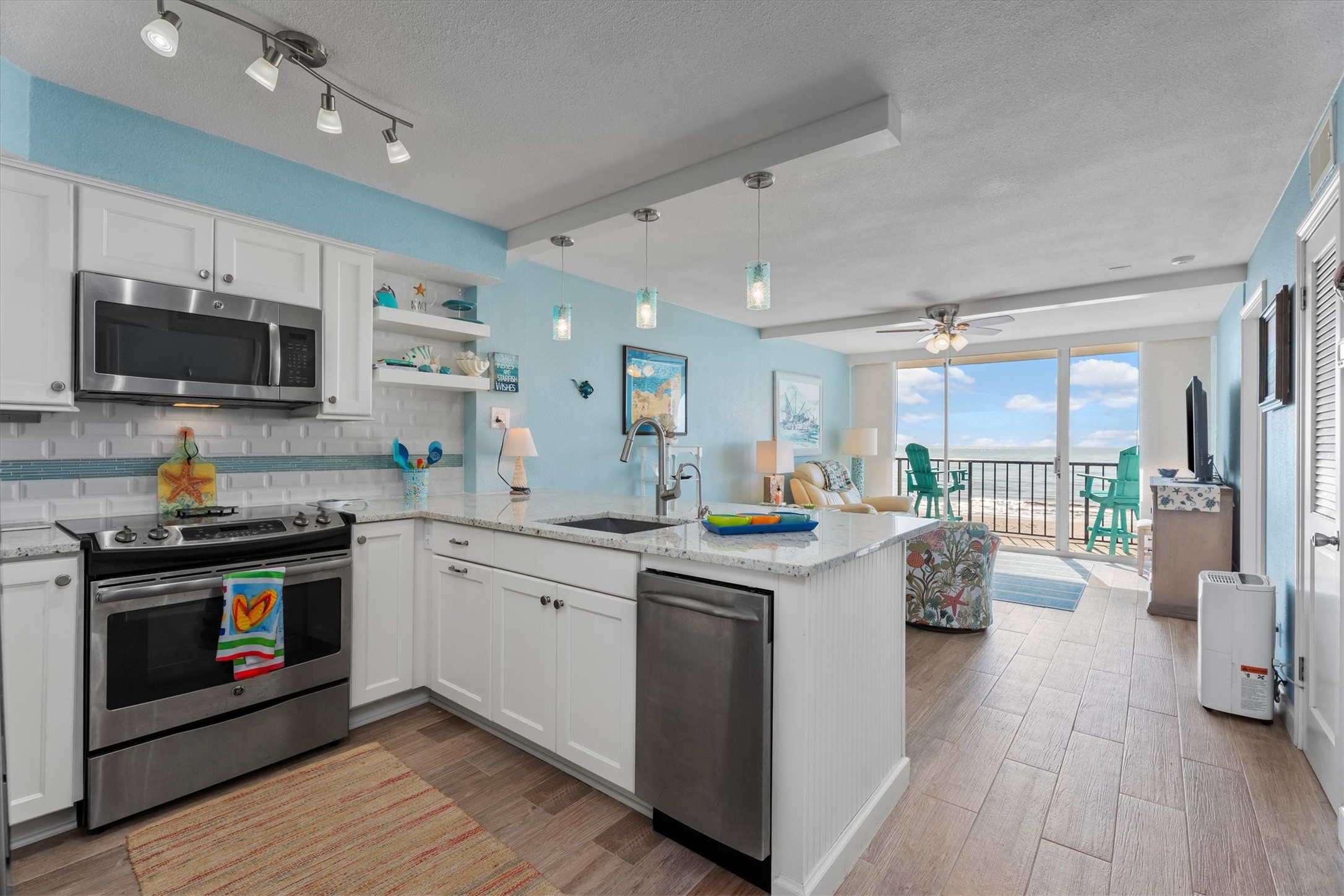 11949 Termini-San Luis Pass Road, Unit 303 Galveston, TX 77554 - Photo 9 of 39