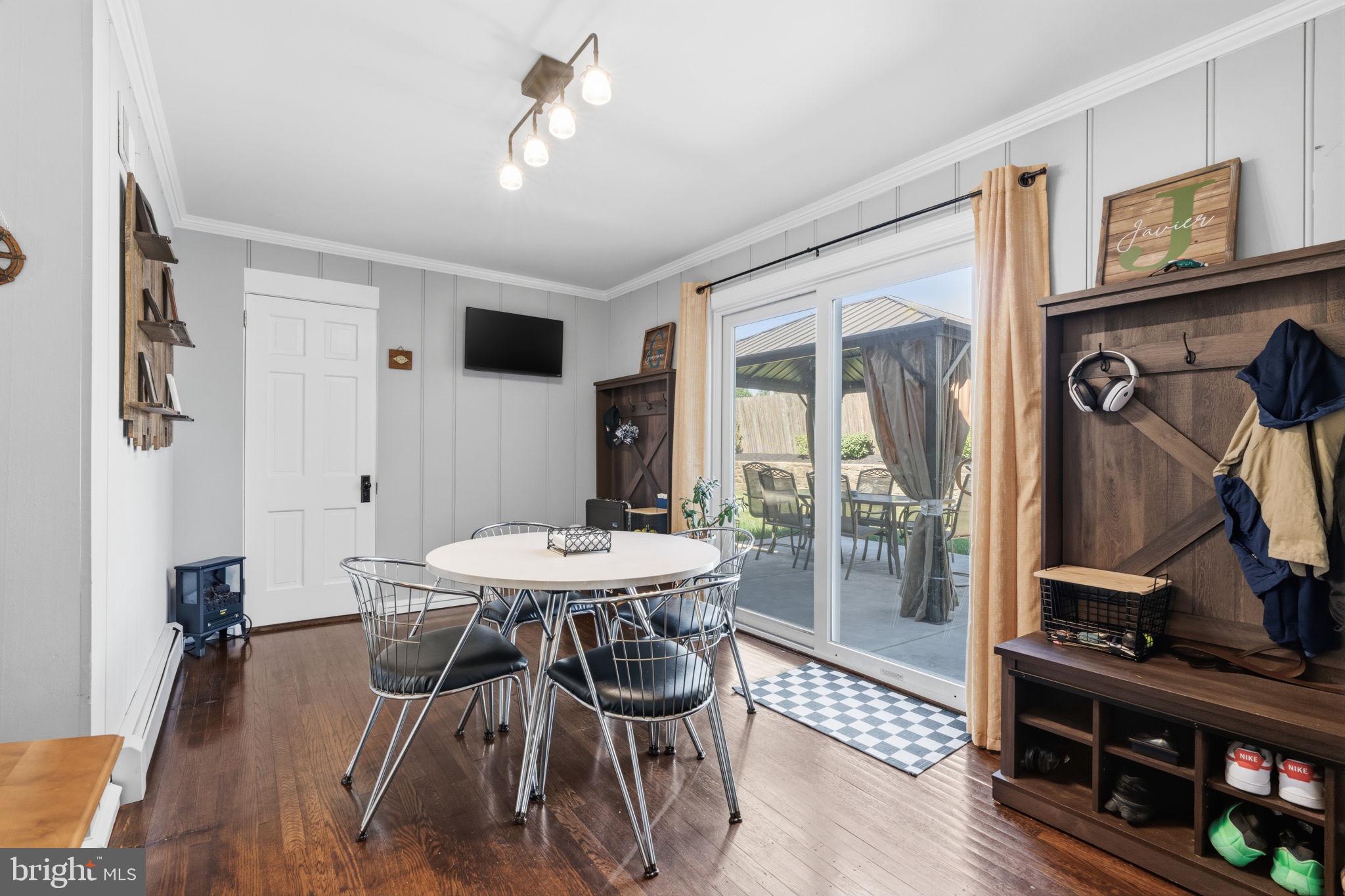 1242 Gordon Road Jenkintown, PA 19046 - Photo 18 of 48