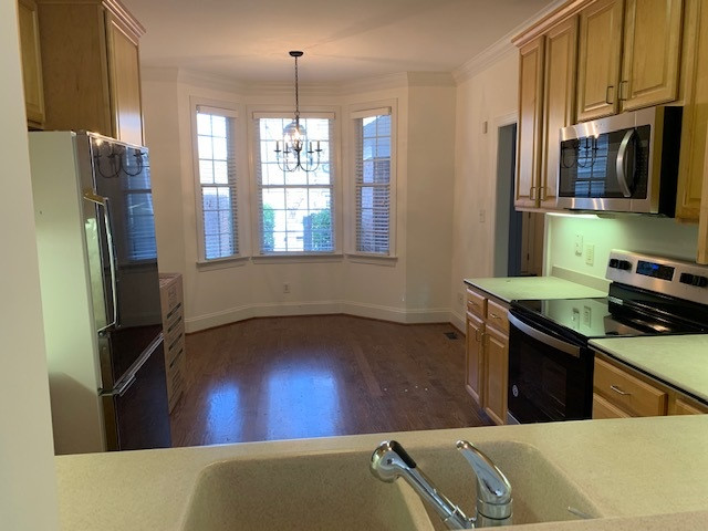 3611 Baron Monck Pass Raleigh, NC 27612 - Photo 9 of 28 Breakfast Area