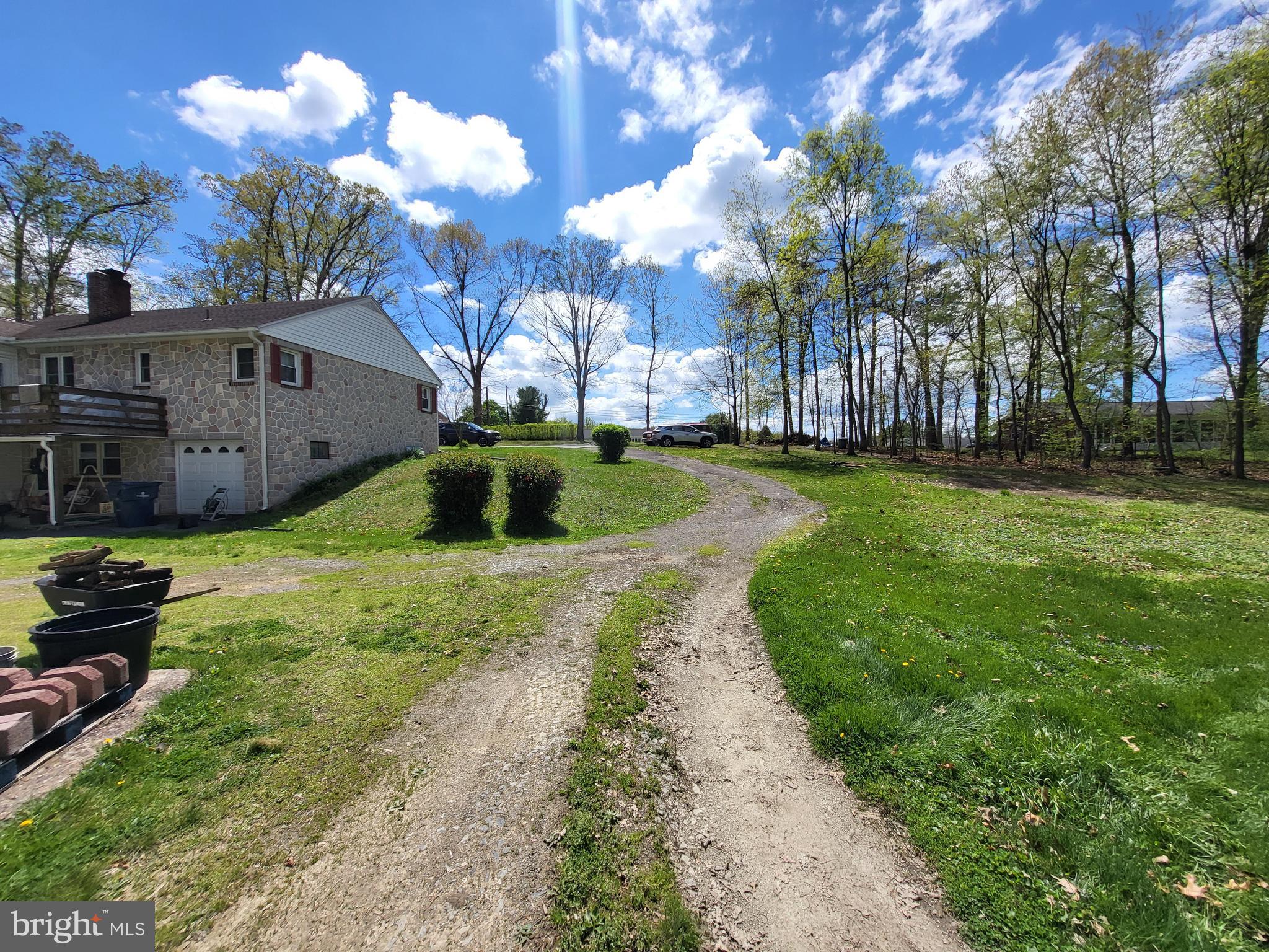 1859 Leafmore Road Chambersburg, PA 17202 - Photo 11 of 24 a house view with a sitting space