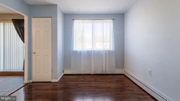 $259,900 | 1575 West Street Road, Unit 537, Warminster, PA 18974