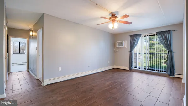 $259,900 | 1575 West Street Road, Unit 537, Warminster, PA 18974