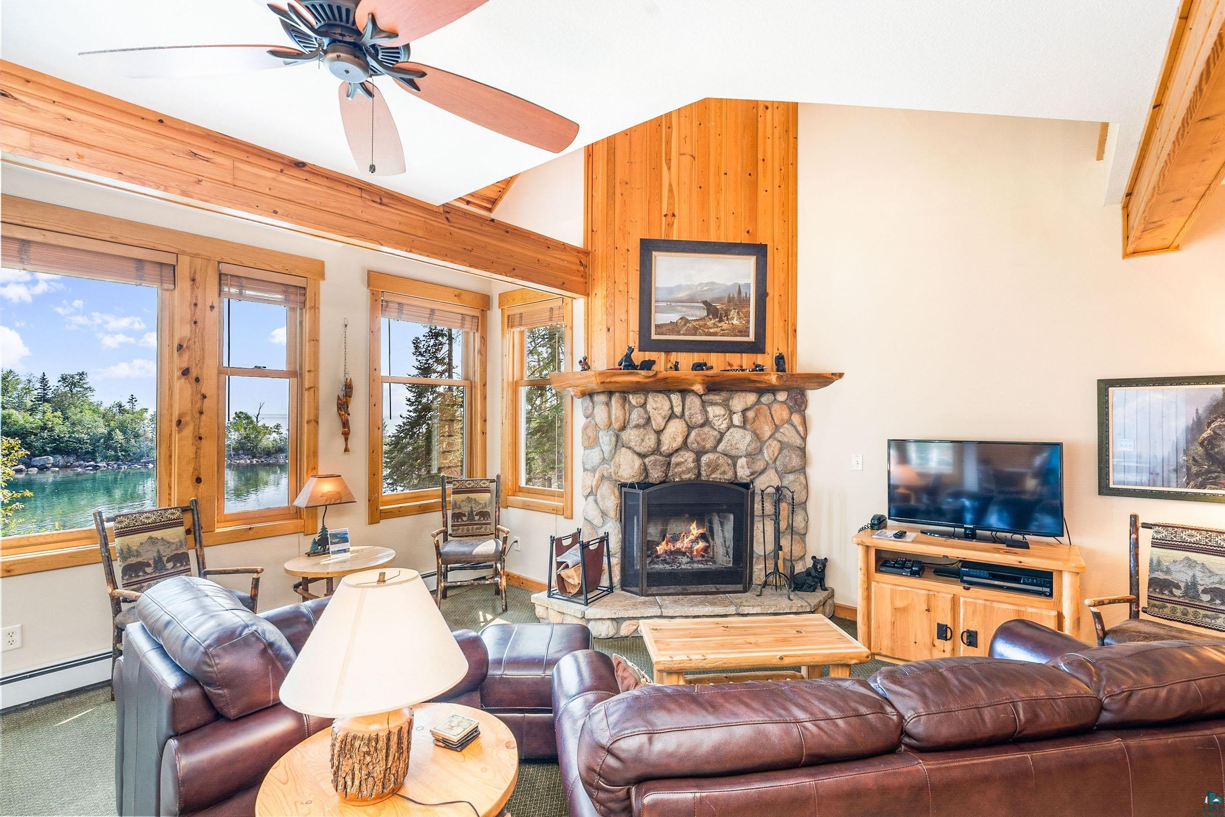4576 Cove Road, Unit 410 Two Harbors, MN 55616 - Photo 7 of 45