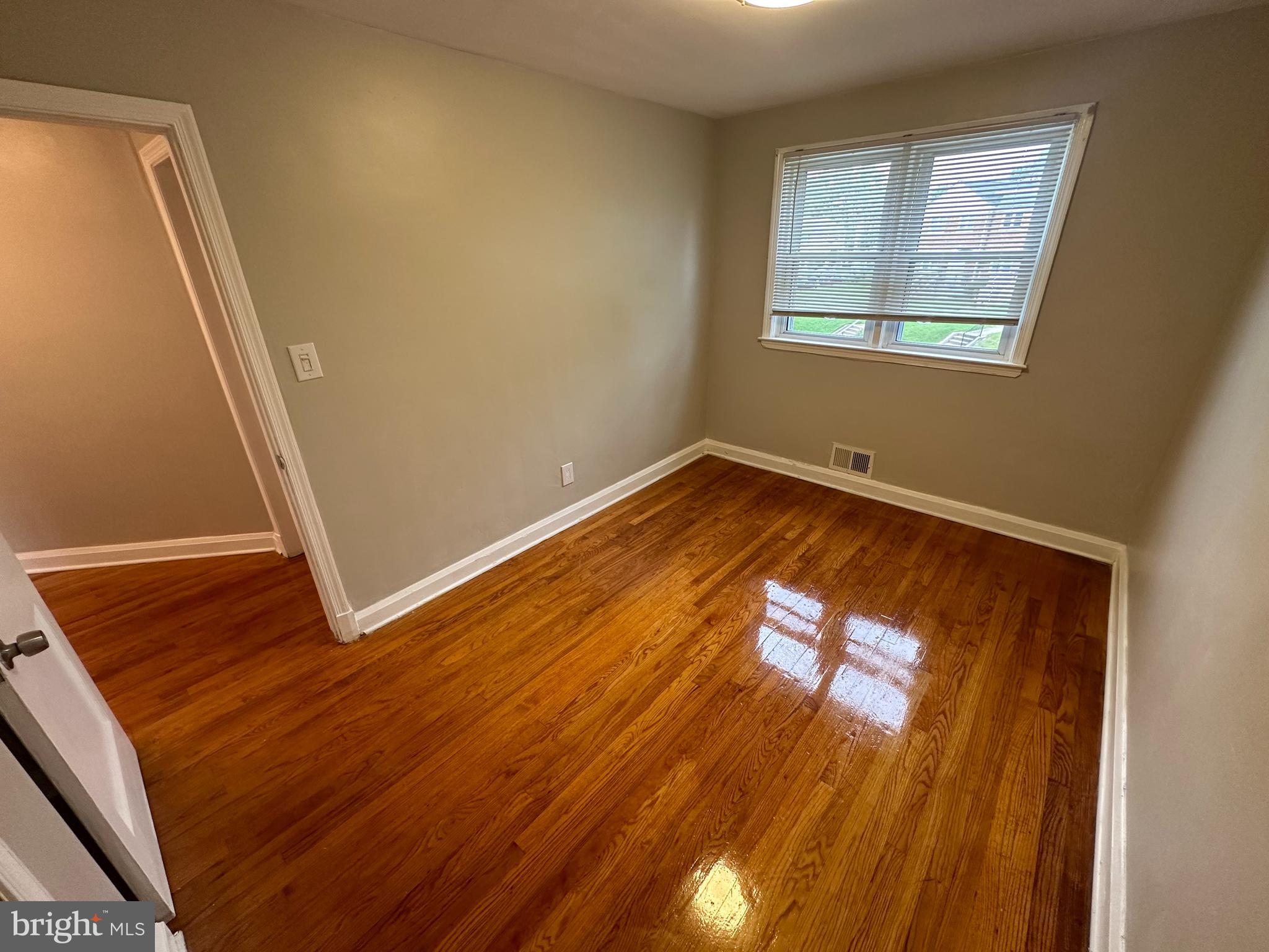 1211 Deanwood Road Baltimore, MD 21234 - Photo 20 of 35 Gallery Image 20