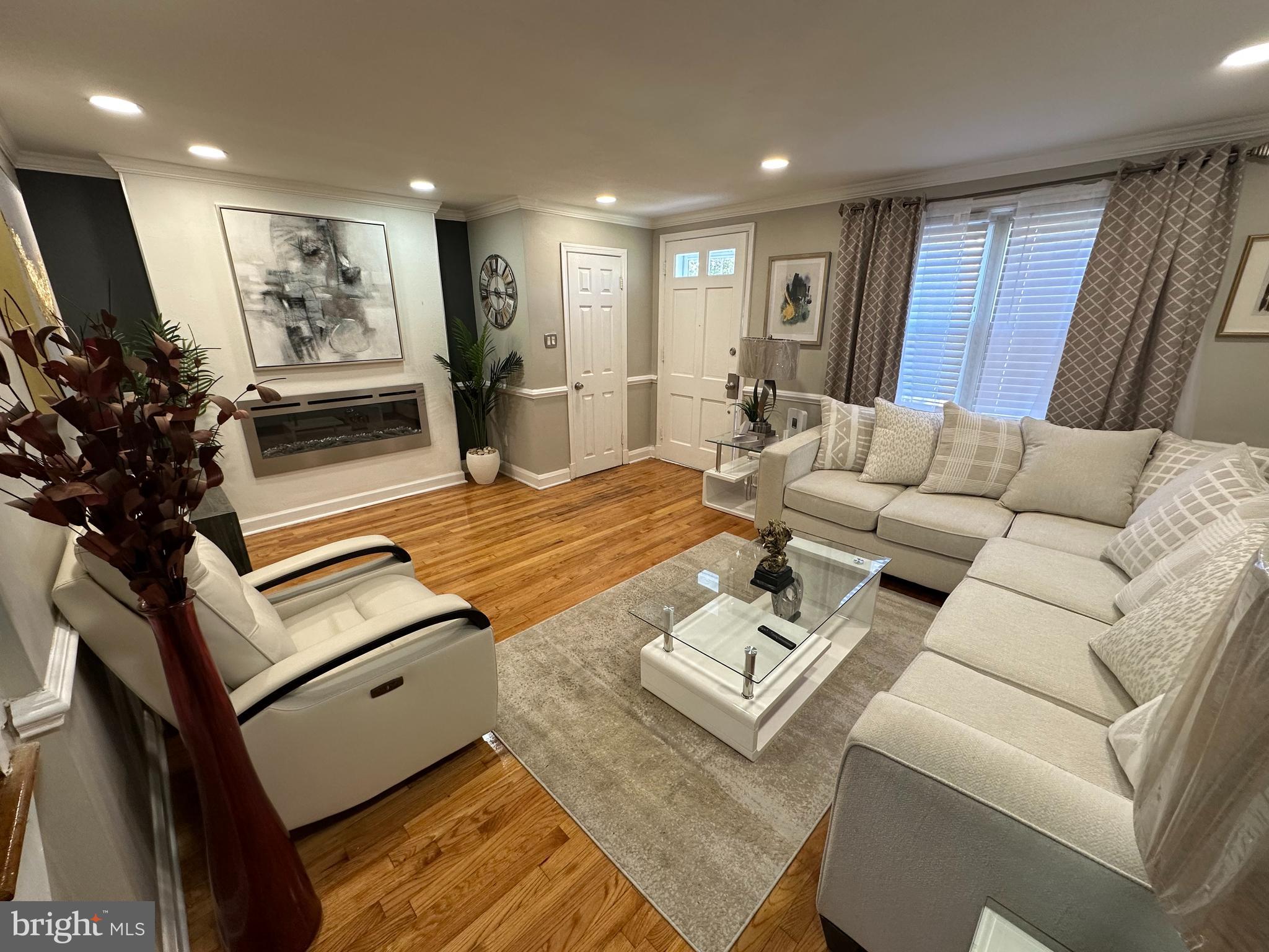 1211 Deanwood Road Baltimore, MD 21234 - Photo 5 of 35 Gallery Image 5