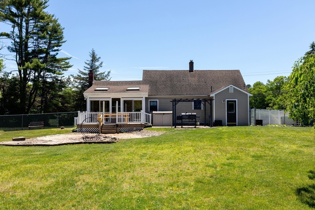 189 Blackmore Pond Road Wareham, MA 02576 - Photo 2 of 41