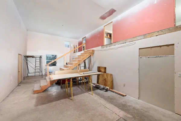 $349,950 | 38706 North Newport Highway, Elk, WA 99009