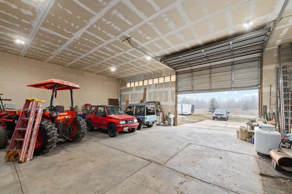 $349,950 | 38706 North Newport Highway, Elk, WA 99009