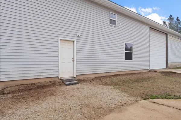 $349,950 | 38706 North Newport Highway, Elk, WA 99009