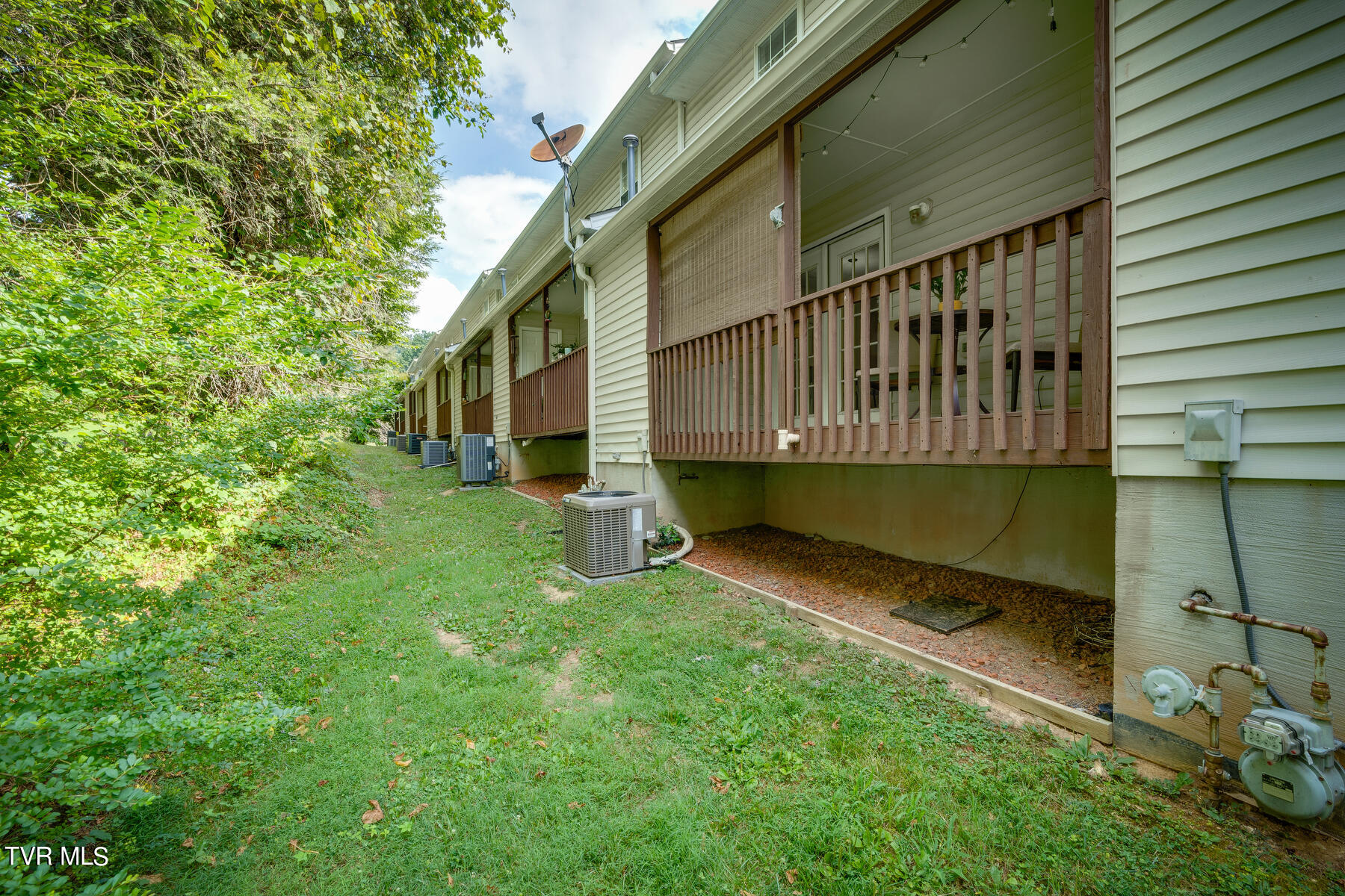 204 East Mountain View Road, Unit 25 Johnson City, TN 37601 - Photo 25 of 25 024