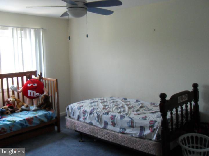 12405 Tyrone Road Philadelphia, PA 19154 - Photo 9 of 11