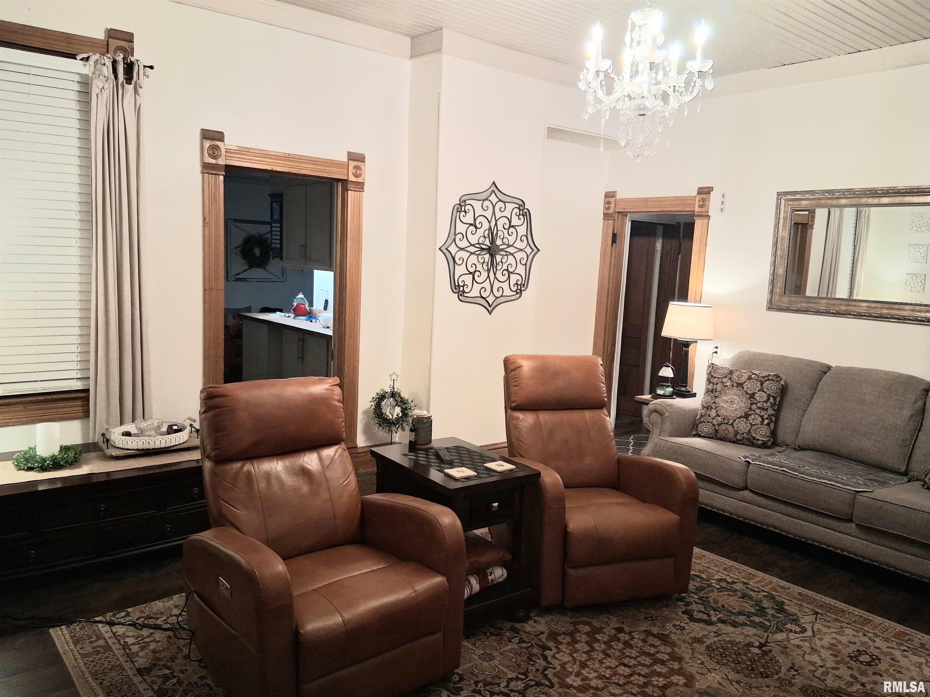 301 Cherry Street Quincy, IL 62301 - Photo 2 of 21