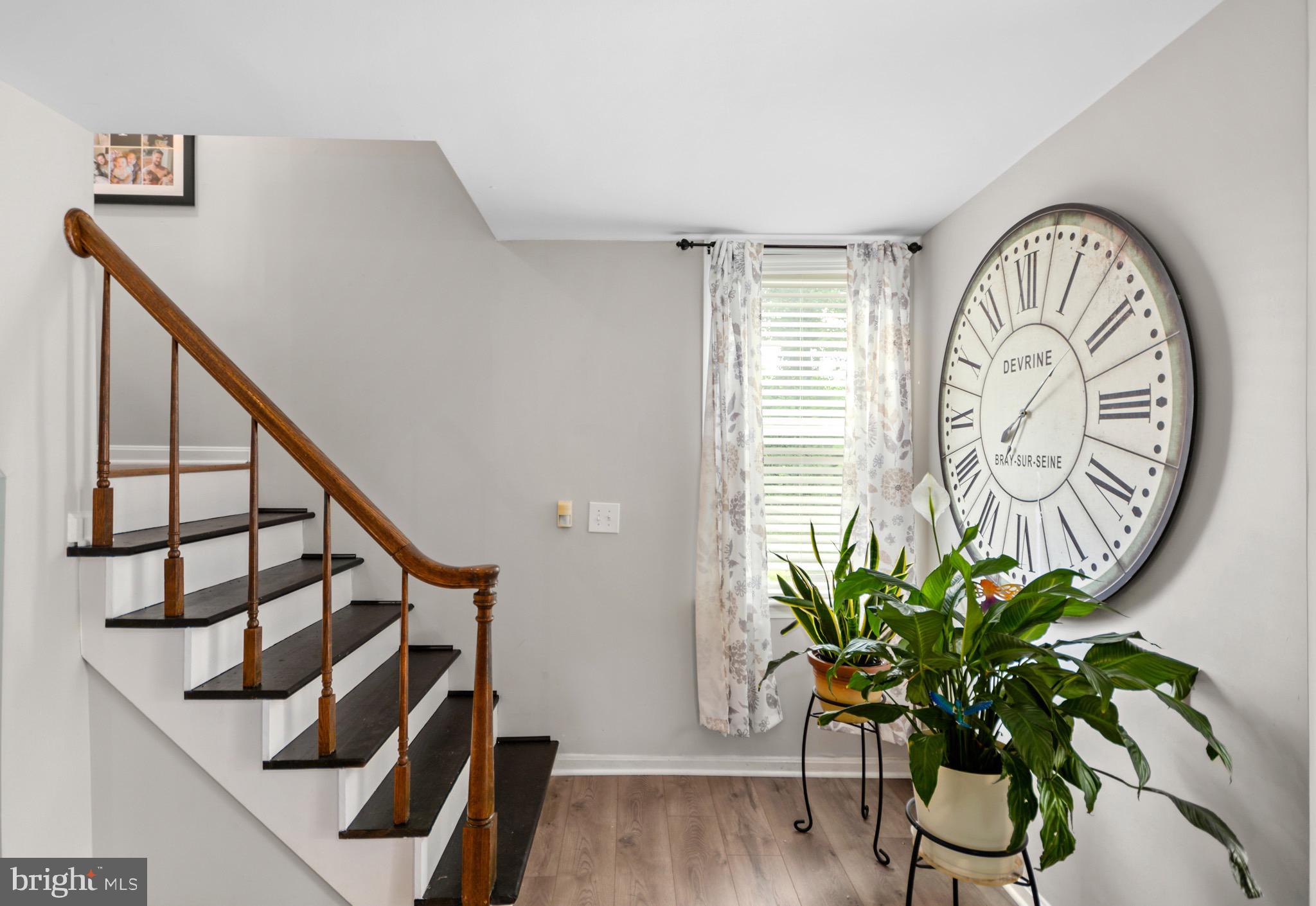 5604 Poole Road Jefferson, MD 21755 - Photo 24 of 49 steps upstairs