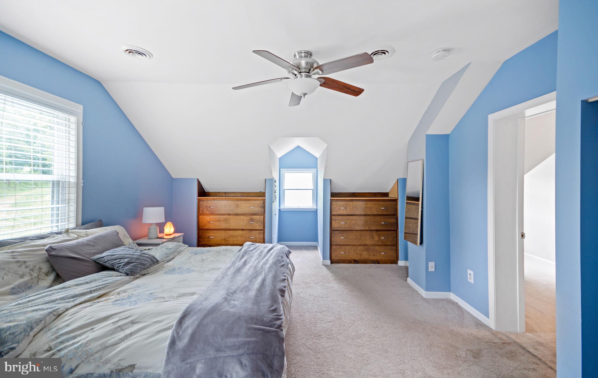 5604 Poole Road Jefferson, MD 21755 - Photo 28 of 49 Master bedroom