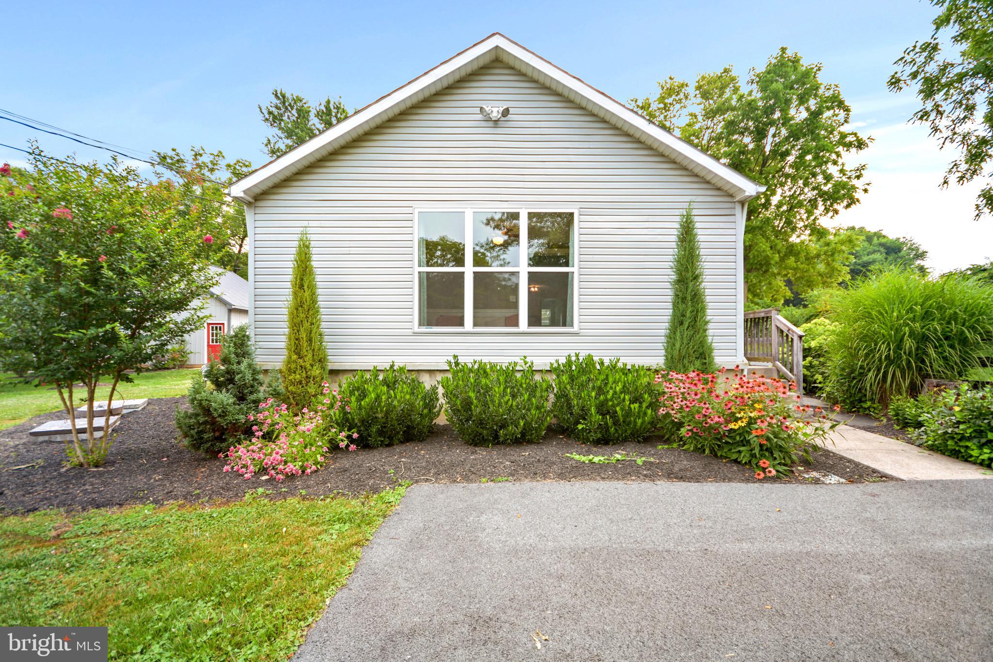 5604 Poole Road Jefferson, MD 21755 - Photo 41 of 49 addl parking area on side of home