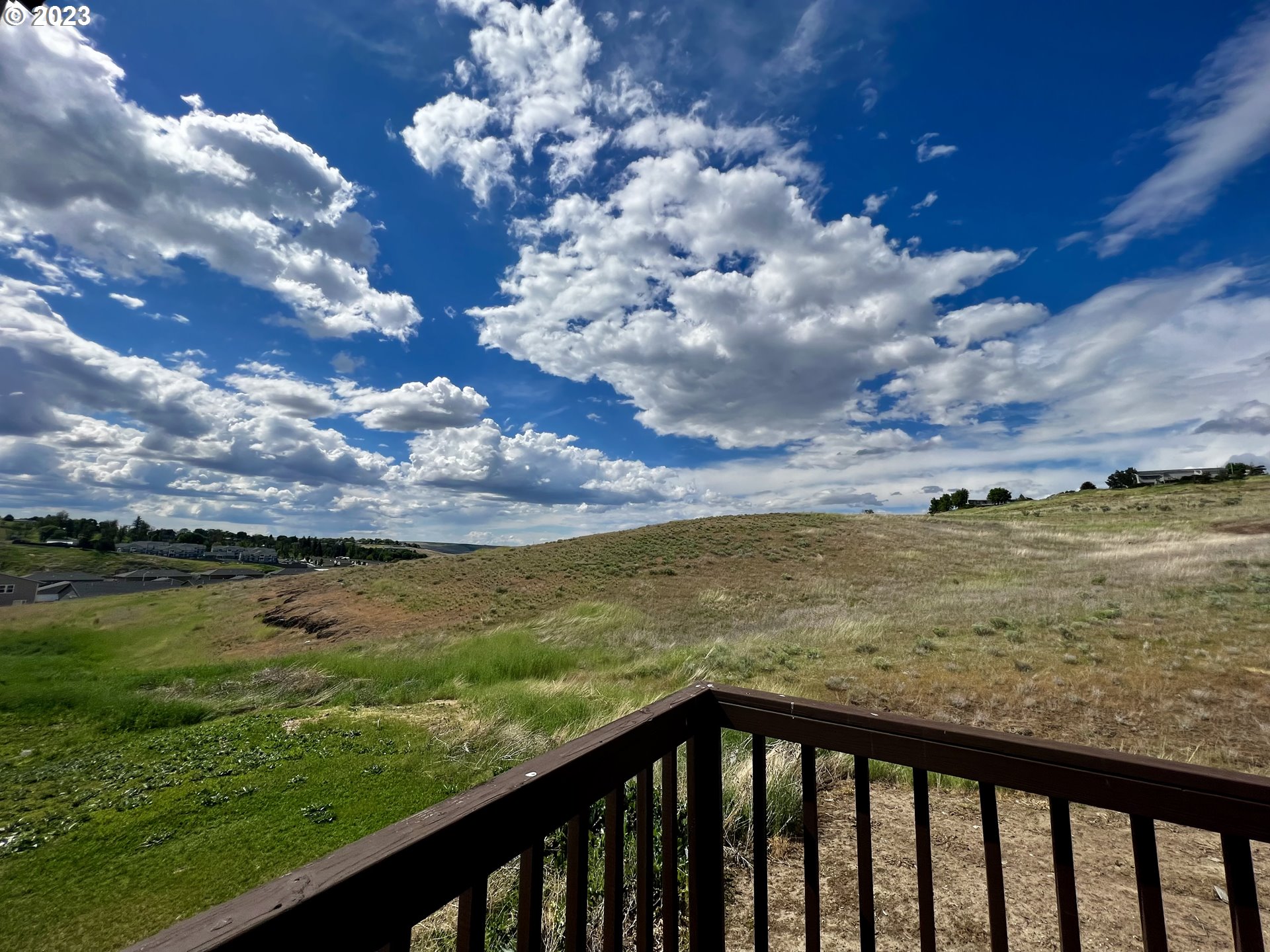 1003 Southwest Nye Avenue Pendleton, OR 97801 - Photo 2 of 17 Gallery Image 2