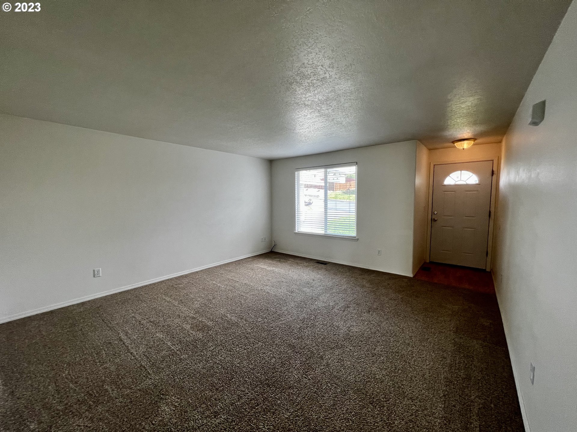 1003 Southwest Nye Avenue Pendleton, OR 97801 - Photo 3 of 17 Gallery Image 3