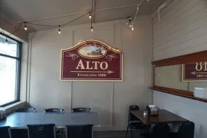 $599,000 | 6064 Linfield Avenue Southeast, Alto, MI 49302