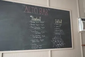 $450,000 | 6064 Linfield Avenue Southeast, Alto, MI 49302