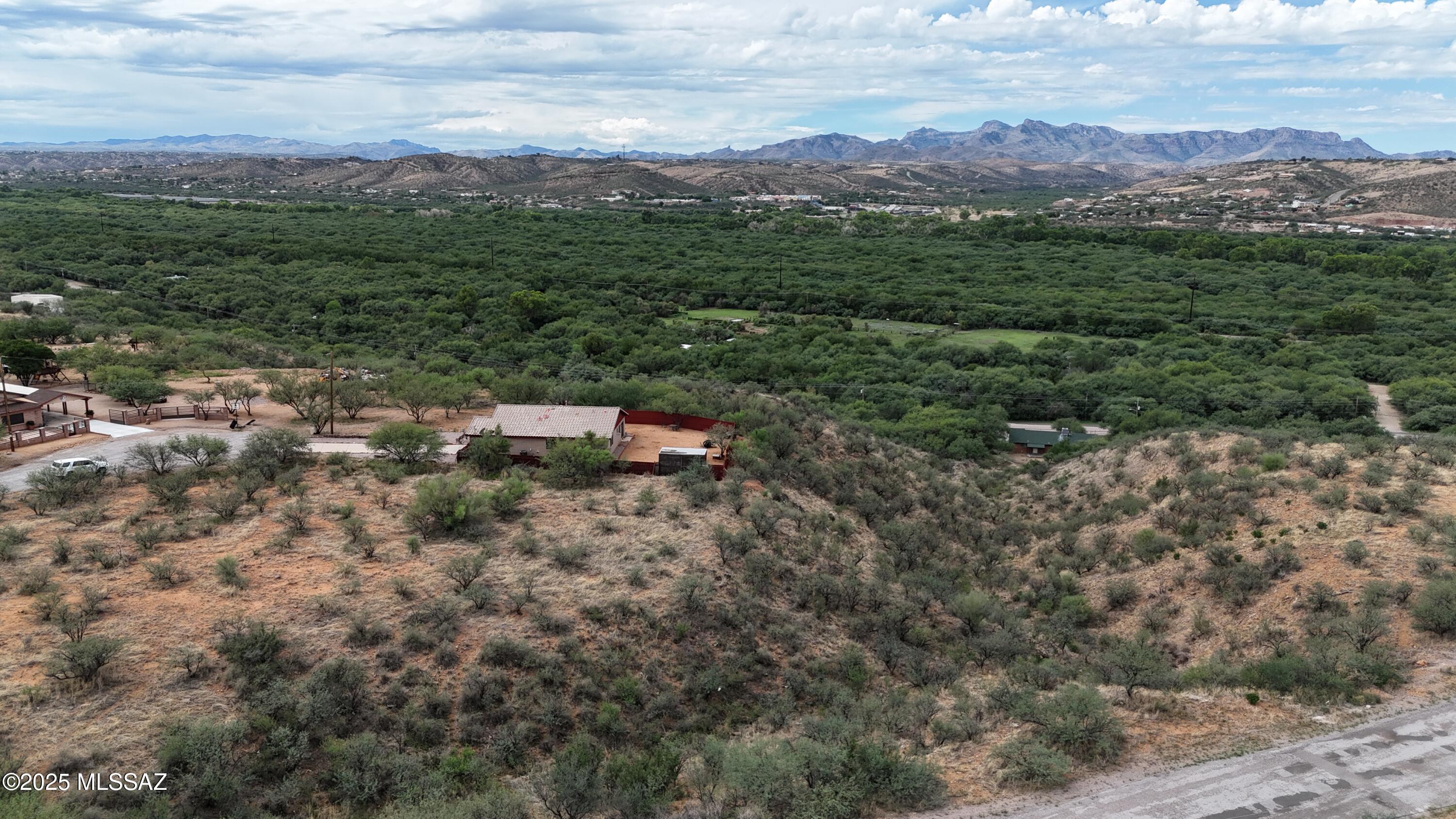 214 Viejo Court, Unit 44 Rio Rico, AZ 85648 - Photo 5 of 11