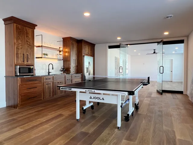 $1,969,900 | 3322 Colton Sun Prairie, Sun Prairie, WI 53590