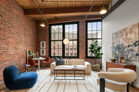 $610,000 | 63 Melcher Street, Unit 301, Boston, MA 02210