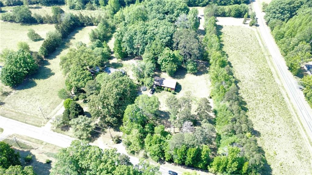 1172 Crestview Church Road Asheboro, NC 27205 - Photo 3 of 6