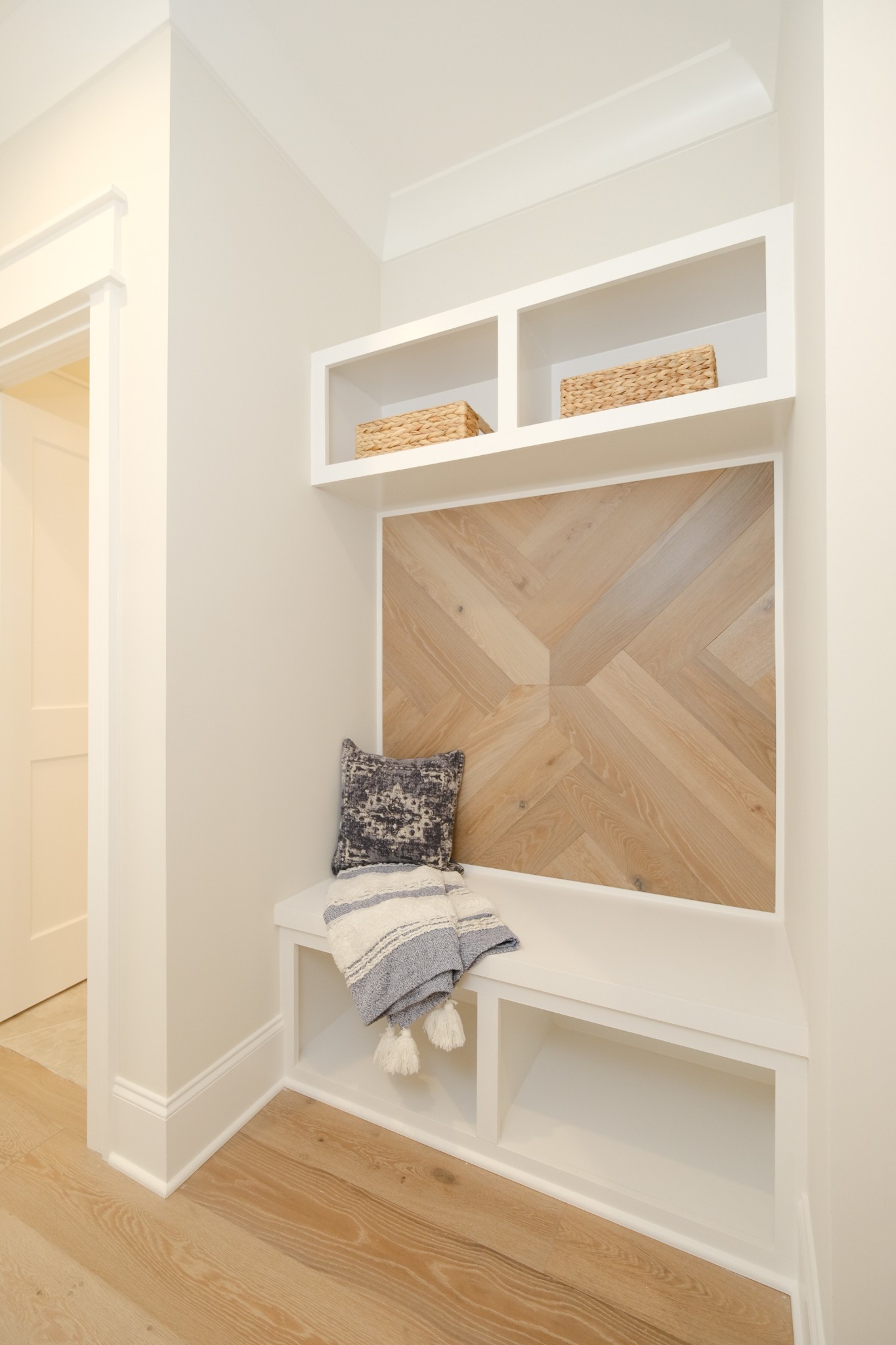 5740 Browns Mill Road Lascassas, TN 37085 - Photo 28 of 44 a bathroom with a sink and a mirror
