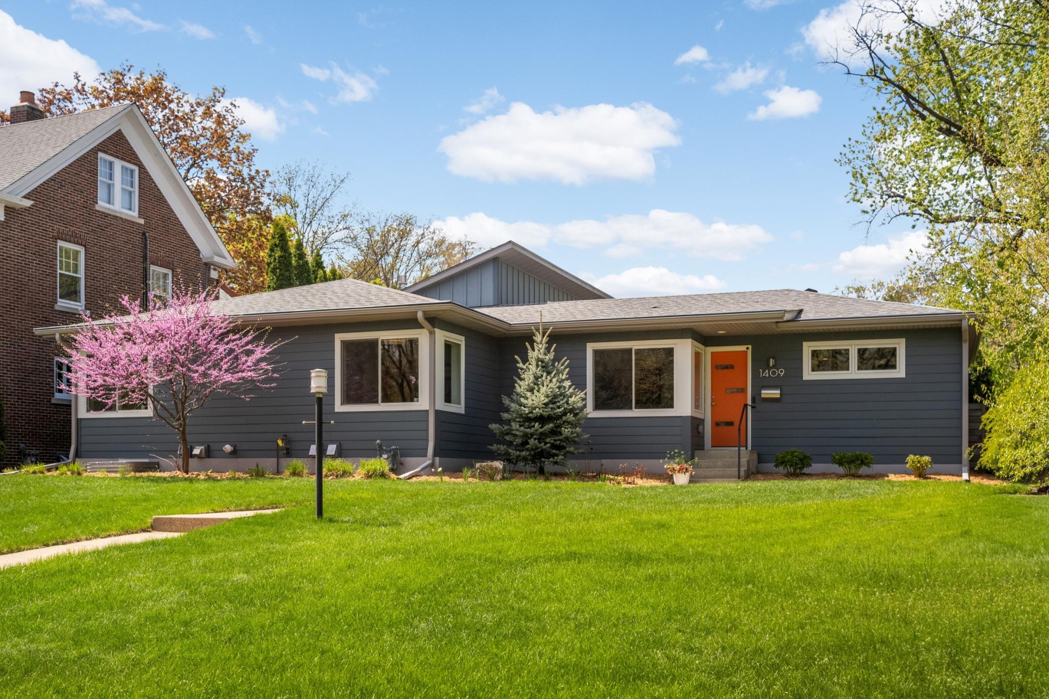 1409 Edgcumbe Road St. Paul, MN 55116 - Photo 1 of 60
