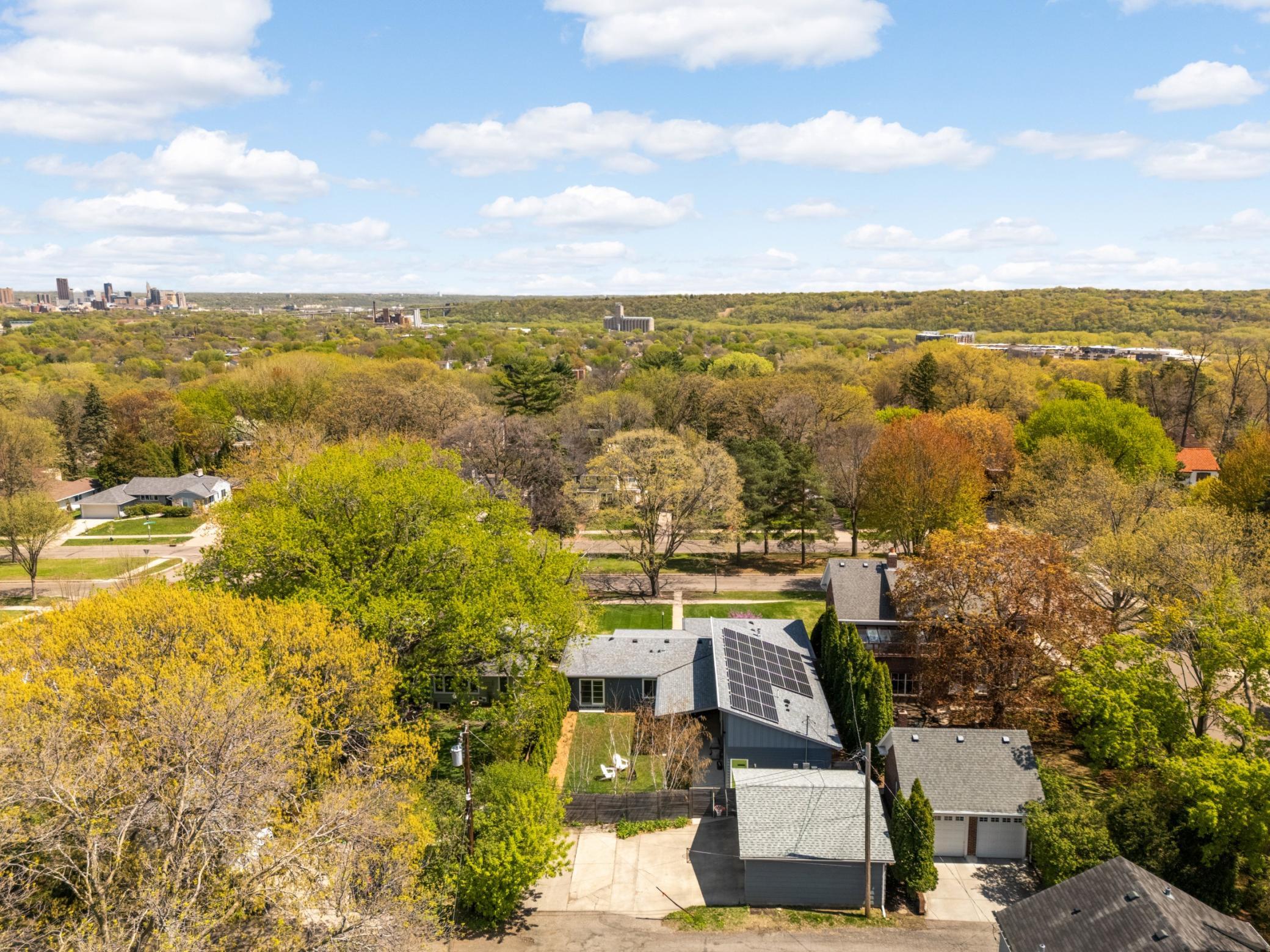 1409 Edgcumbe Road St. Paul, MN 55116 - Photo 2 of 60