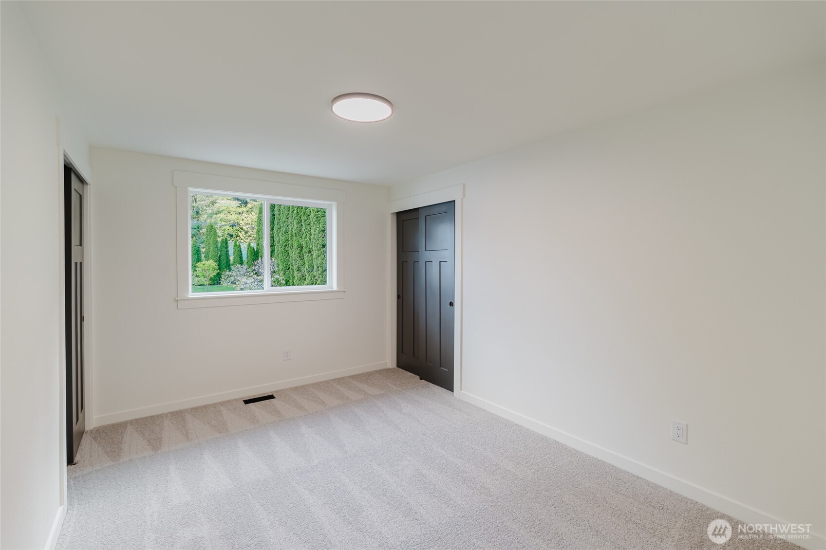 7930 Kelly Beach Road Southeast Olympia, WA 98513 - Photo 27 of 40 Gallery Image 27