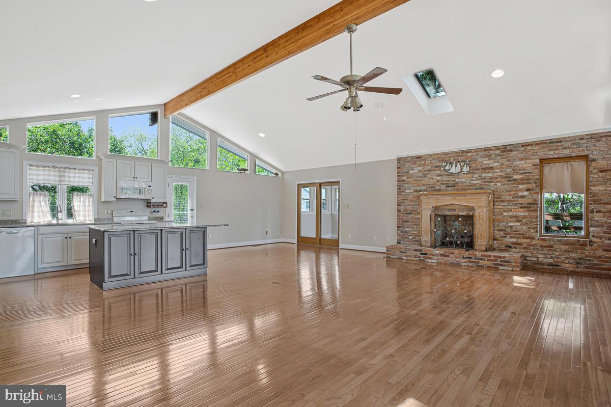 962 Main Street Deale, MD 20751 - Photo 13 of 71