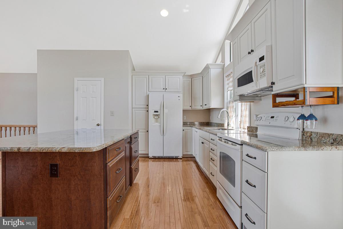 962 Main Street Deale, MD 20751 - Photo 16 of 71
