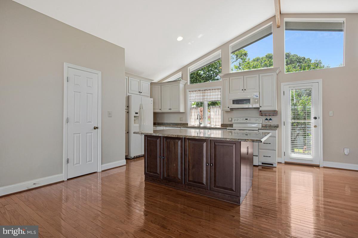 962 Main Street Deale, MD 20751 - Photo 19 of 71