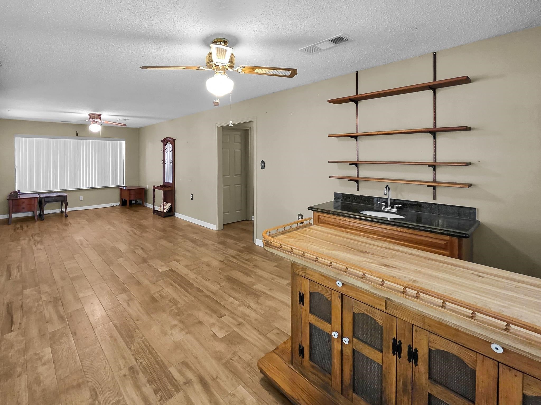 3163 Strong Road Orange, TX 77630 - Photo 18 of 44 Gallery Image 18